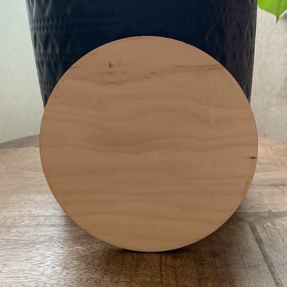 ⛰I’m Here - Newborn Engraved Wood 6” Round - Picture 7 of 7